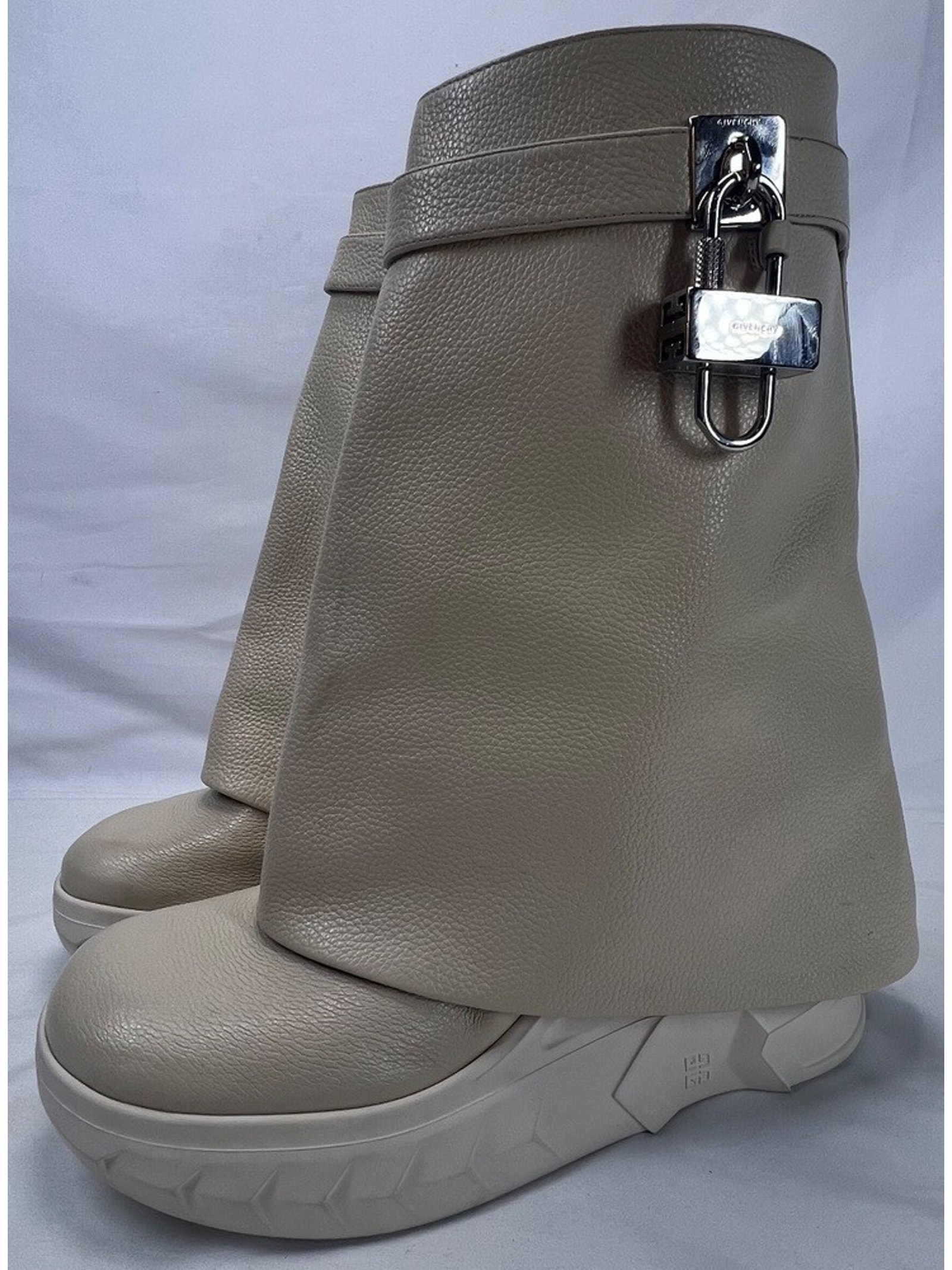 Givenchy - Shark Lock Biker Ankle Boots - Cream - Us 9 - Spb-Ca 364726
